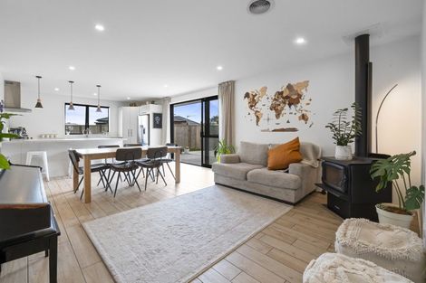 Photo of property in 34 Oldfield Lane, Marton, 4710