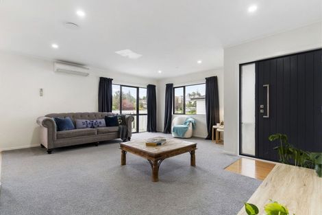 Photo of property in 39 Garton Drive, Massey, Auckland, 0614