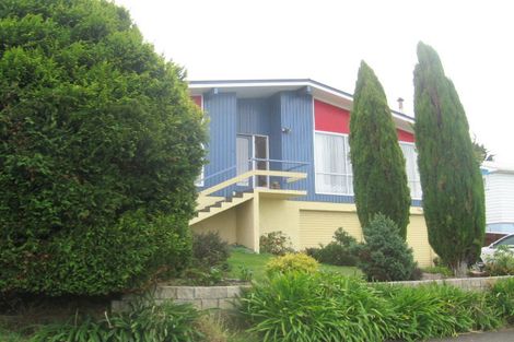 Photo of property in 12 Acacia Avenue, Maungaraki, Lower Hutt, 5010