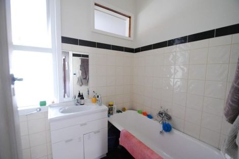 Photo of property in 43b Imlay Crescent, Ngaio, Wellington, 6035