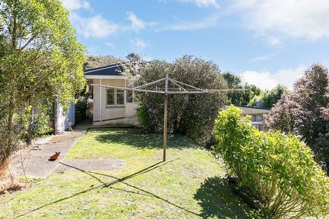 Photo of property in 169 Broderick Road, Johnsonville, Wellington, 6037