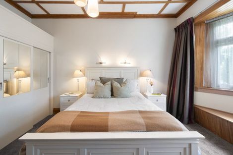 Photo of property in 24 Limbrick Street, Terrace End, Palmerston North, 4410