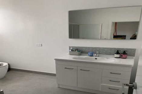 Photo of property in 12 Apihai Street, Orakei, Auckland, 1071