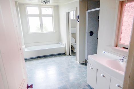 Photo of property in 32 Wansbeck Street, South Hill, Oamaru, 9400