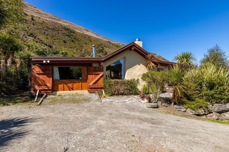 Photo of property in 2 Kea Street, Makarora, Wanaka, 9382