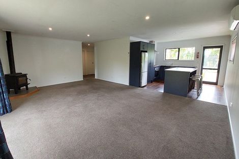 Photo of property in 5 Charles Court, Lake Hawea, Wanaka, 9382