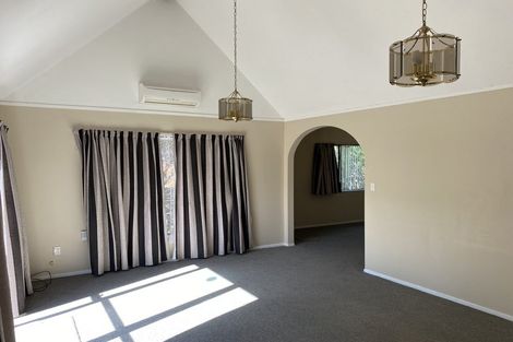 Photo of property in 30 Teoti Street, Paraparaumu Beach, Paraparaumu, 5032