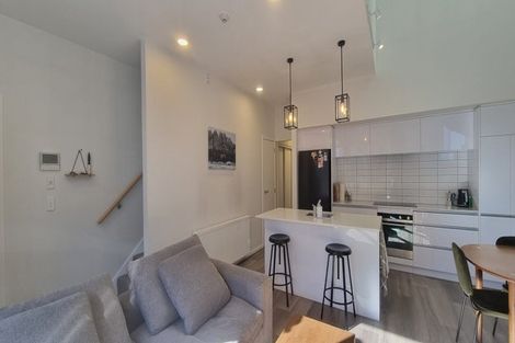 Photo of property in 2/22 Bullendale Drive, Arthurs Point, Queenstown, 9371