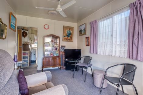 Photo of property in 2 Bulli Street, Riverdale, Gisborne, 4010