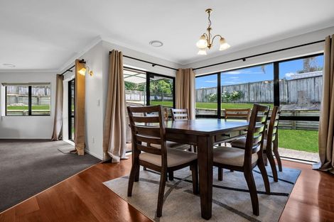 Photo of property in 13 Guernsey Place, Grandview Heights, Hamilton, 3200