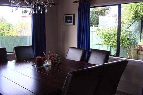Photo of property in 1/12 Spears Place, Botany Downs, Auckland, 2010
