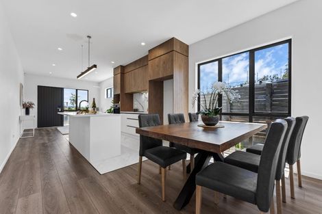 Photo of property in 7 Greenbrier Street, Westgate, 0814