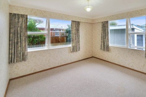 Photo of property in 206a Waiwhetu Road, Waterloo, Lower Hutt, 5011