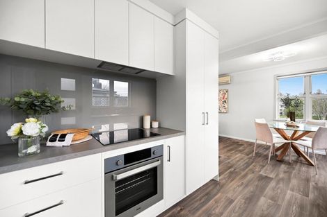 Photo of property in 24 Frederick Drive, Dinsdale, Hamilton, 3204