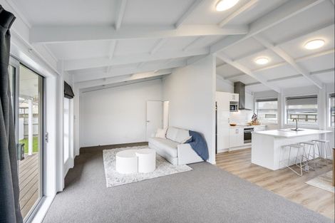 Photo of property in Lantern Light Takeaways, 1012 Willowpark Road North, Mayfair, Hastings, 4122