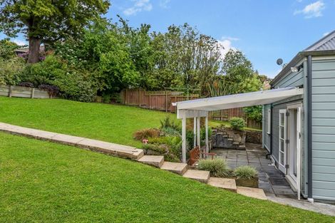 Photo of property in 21 Glenross Street, Glenross, Dunedin, 9011