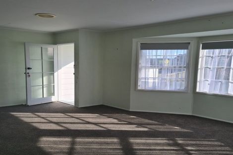 Photo of property in 61 Sandspit Road, Waiuku, 2123