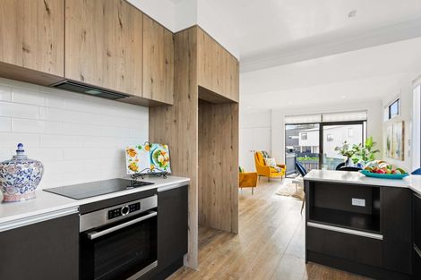 Photo of property in 7 Frank Gill Road, Hobsonville, Auckland, 0616