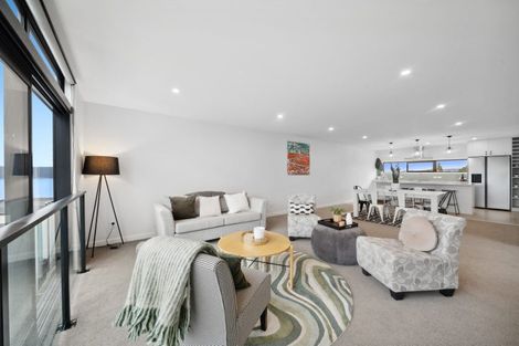 Photo of property in 15 Nanda Way, Khandallah, 6035