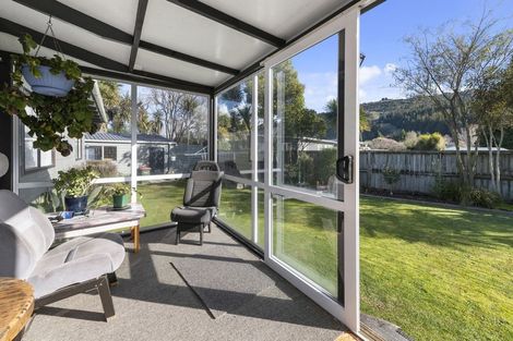 Photo of property in 26 Chapman Place, Fairy Springs, Rotorua, 3015