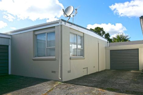 Photo of property in 16a Mangorei Road, Strandon, New Plymouth, 4312