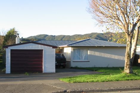 Photo of property in 36 Totara Street, Wainuiomata, Lower Hutt, 5014
