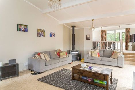 Photo of property in 8 Chamberlain Street, Dannevirke, 4930