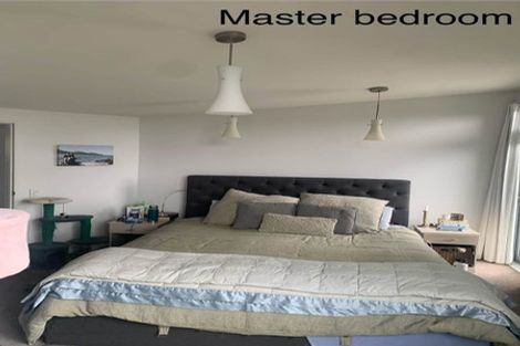 Photo of property in 126 Creswick Terrace, Northland, Wellington, 6012