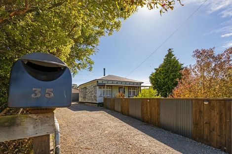 Photo of property in 35 Harrison Street West, Featherston, 5710
