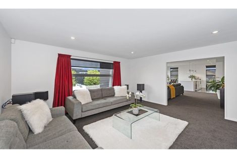 Photo of property in 5 Constance Place, Aidanfield, Christchurch, 8025