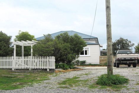 Photo of property in 18 Grange Road North, Haumoana, 4102