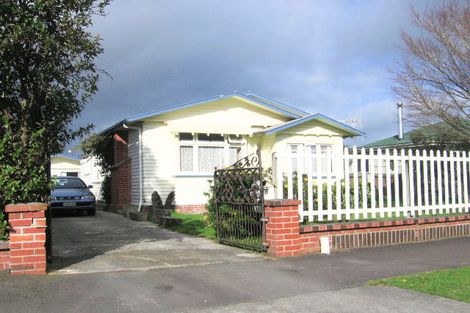 Photo of property in 16 Matamau Street, Palmerston North, 4414