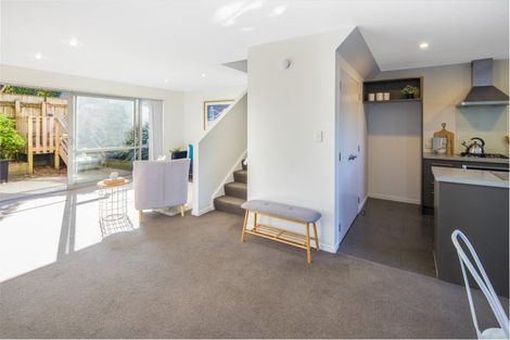 Photo of property in 9/2 Chelmsford Street, Ngaio, Wellington, 6035