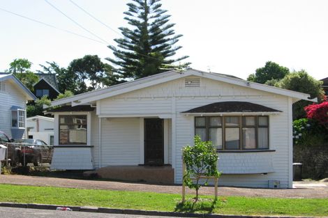 Photo of property in 6 Bungalow Avenue, Point Chevalier, Auckland, 1022