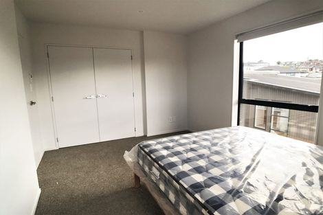 Photo of property in 1 Kanona Way, Albany Heights, Auckland, 0632