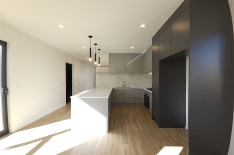 Photo of property in 17d Stanniland Street, Sunnyhills, Auckland, 2010