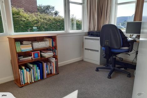 Photo of property in 5 The Drive, Tawa, Wellington, 5028