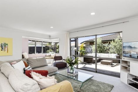 Photo of property in 34 Lotus Avenue, Mount Maunganui, 3116