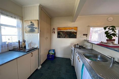 Photo of property in 28 Steeles Lane, Western Heights, Rotorua, 3015