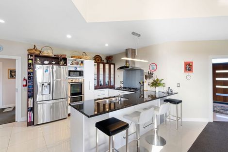 Photo of property in 6 Okarito Avenue, Levin, 5510