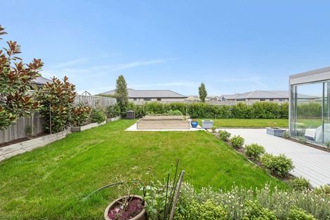 Photo of property in 5 Denton Street, Amberley, 7410