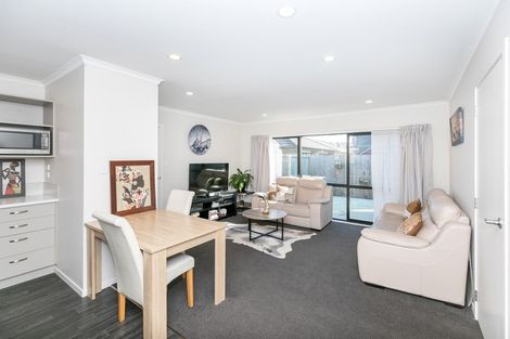 Photo of property in 8 Cosmith Lane, Frankton, Hamilton, 3204