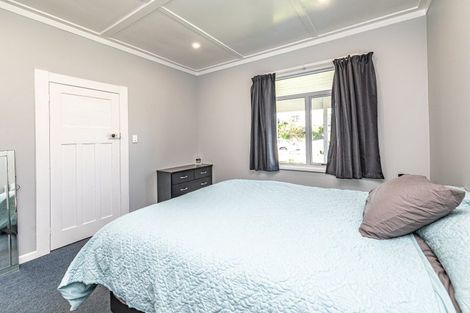 Photo of property in 17 Matai Street, Castlecliff, Whanganui, 4501