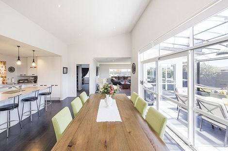 Photo of property in 2 Morocco Terrace, Kelvin Grove, Palmerston North, 4414