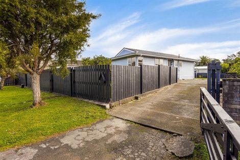 Photo of property in 5 Tabitha Crescent, Henderson, Auckland, 0612