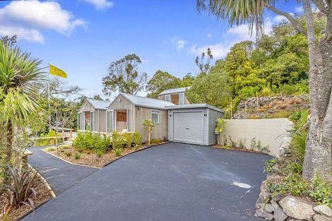 Photo of property in 11 Merlewood Avenue, Cashmere, Christchurch, 8022