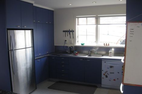 Photo of property in 28 Maple Grove, Kingston, Wellington, 6021