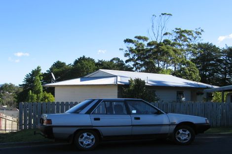 Photo of property in 26 Edgware Road, West Harbour, Auckland, 0618