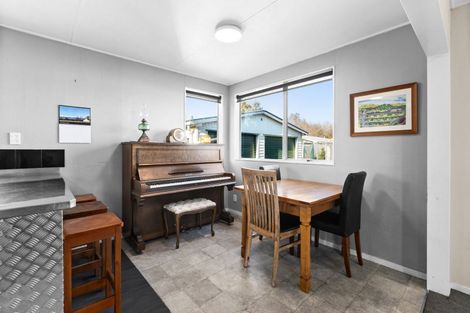 Photo of property in 21 Bowden Place, Whakatu, Hastings, 4102