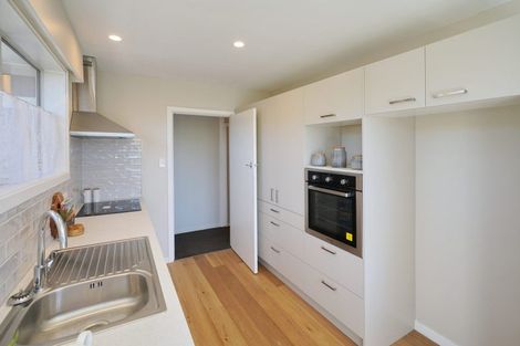 Photo of property in 274 Lake Terrace Road, Shirley, Christchurch, 8061